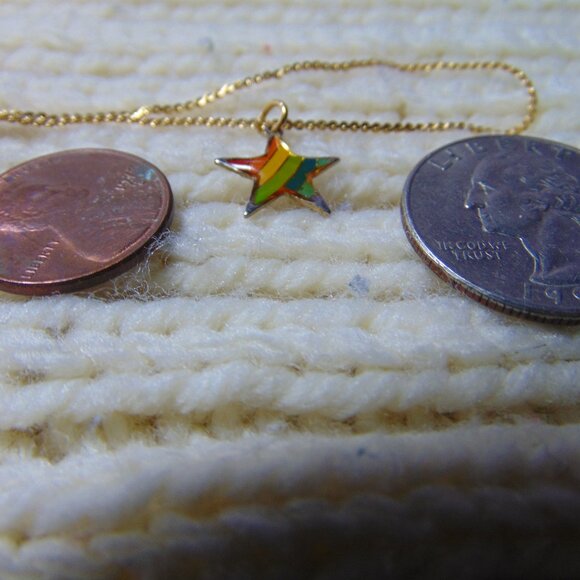 Vintage Rainbow Star with Gold Plated Back on Gold Chain Necklace - Picture 9 of 9